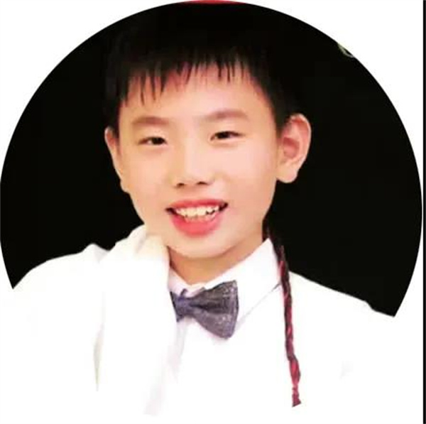 12岁少年因书法特长被破格录取，书法特长成就人生梦想！
