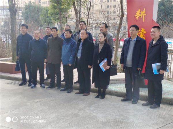 淮南：夯实校园安防基础 提升校园安防质效 ——市教体局召开校园安全暨安防建设工作现场会