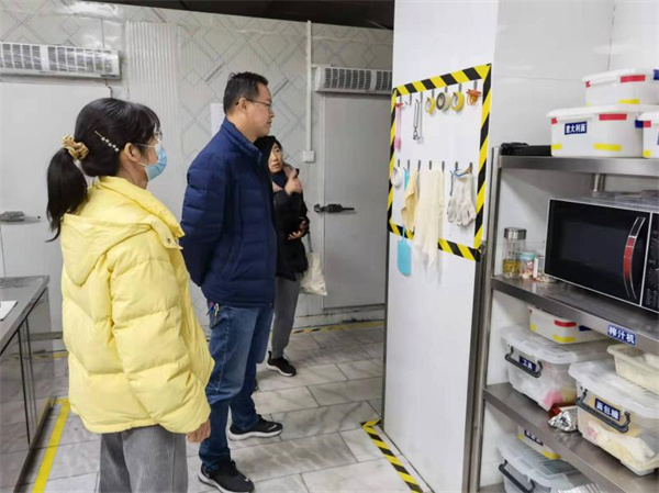 淮南市场监管局督查餐饮企业助力创卫验收