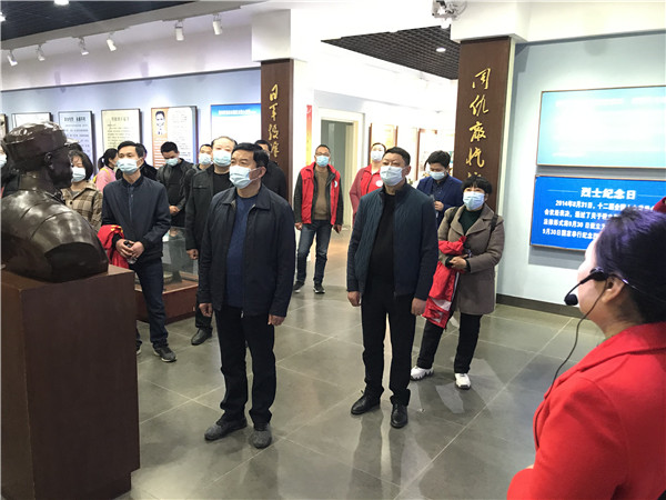 淮南市林业局开展“我们的节日&#8226;清明”缅怀英烈主题活动
