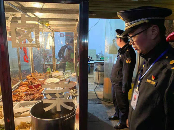 淮南市八公山区城管局开展城市管理领域环保问题专项整治行动