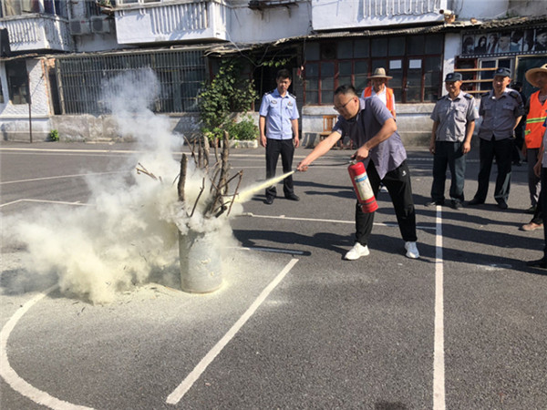 淮南田家庵区龙泉街道铁三处社区：守好安全底线 为建党百年保驾护航