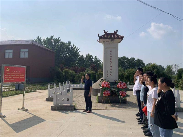 淮南八公山区生态环境分局赴汤王村红色教育基地接受革命传统教育