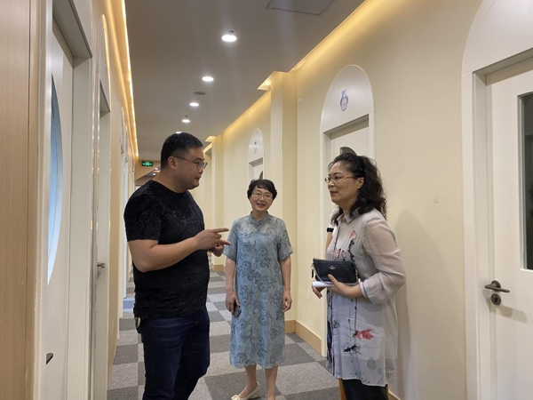 淮南市田家庵区妇联调研非公企业淮南小凡星儿童康复训练中心