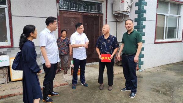淮南市大通区以多种方式庆祝“八一”建军节