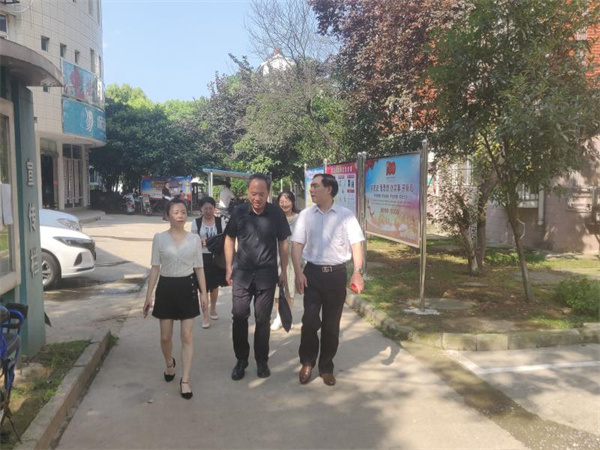 淮南：深入社区走访调研，共商结对共建文明城