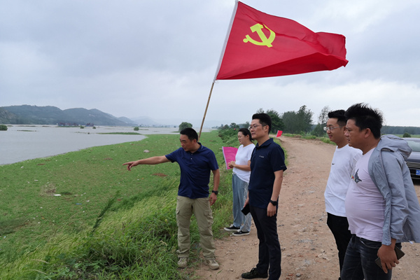 淮南市凤台县刘集镇：“三把钥匙”启动机关党建新引擎