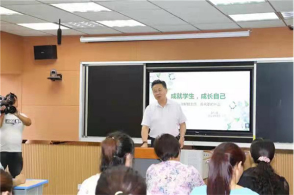 淮南市：助力教师专业化成长 ---市实验中学与潘集实验中学结对帮扶工作开启