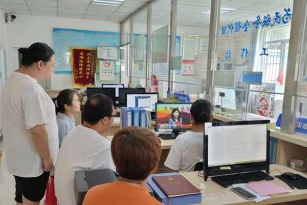 淮南市谢家集区立新街道长淮社区：“三抓并进”提升党支部建设水平