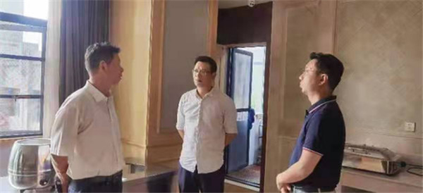 淮南市高新区分局全力做好“党代会”期间食品安全保障工作