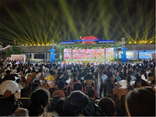 淮南体彩亮相豆腐文化旅游节暨牛肉汤美食文化节 传递公益公信正能量